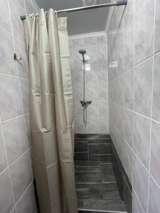 Готель "Дубно" Kültér fotó